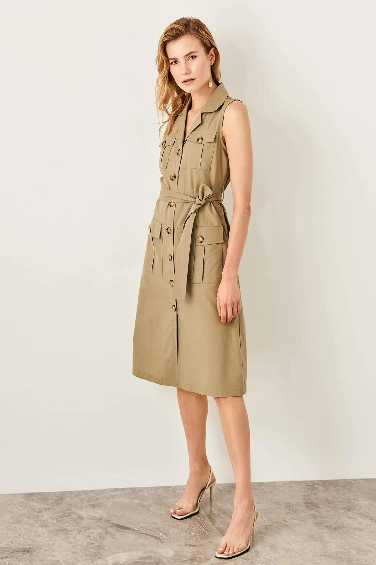 13068 KHaki Tie Waist Buttoned Dress