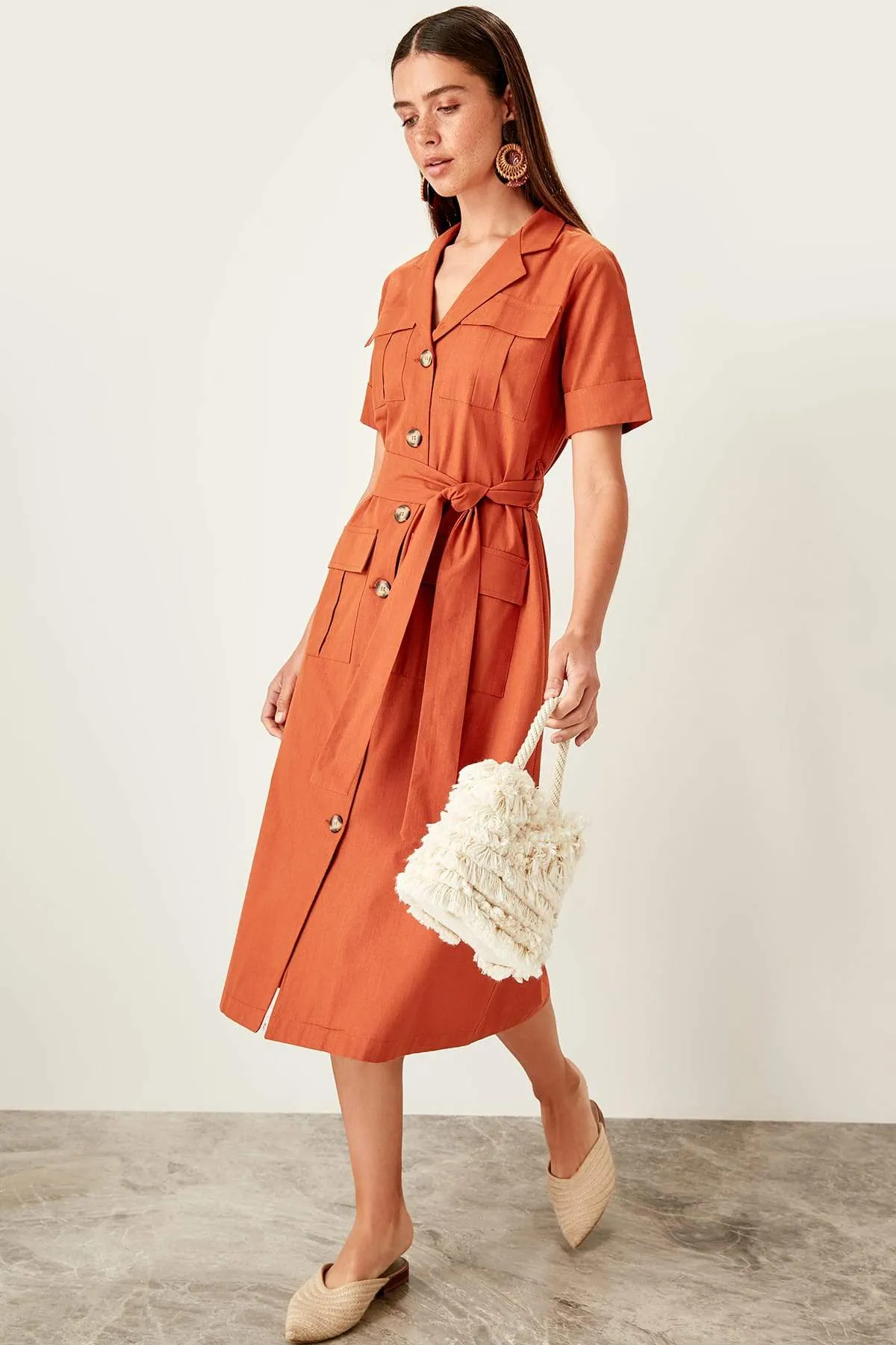 13070 Tile Button Tie Waist Dress
