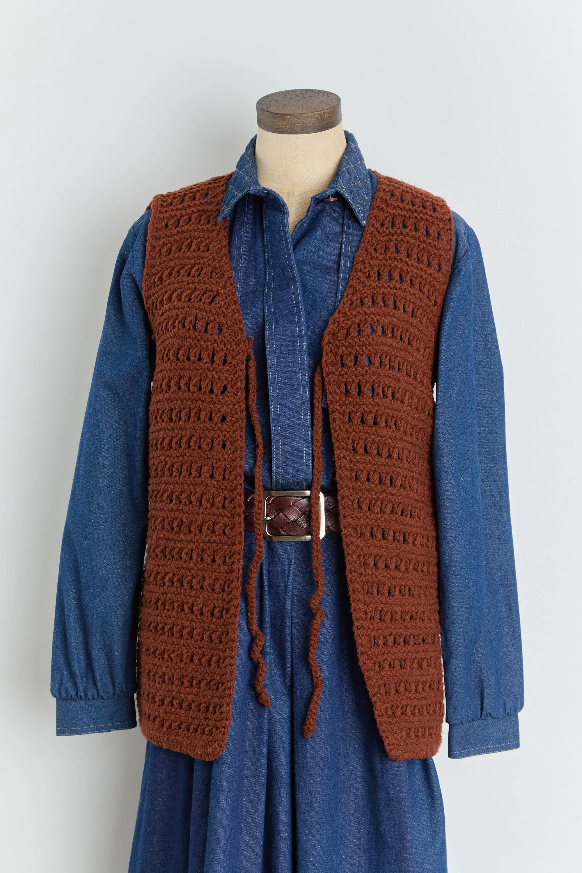 70s Brown Open Knit Sweater Vest S