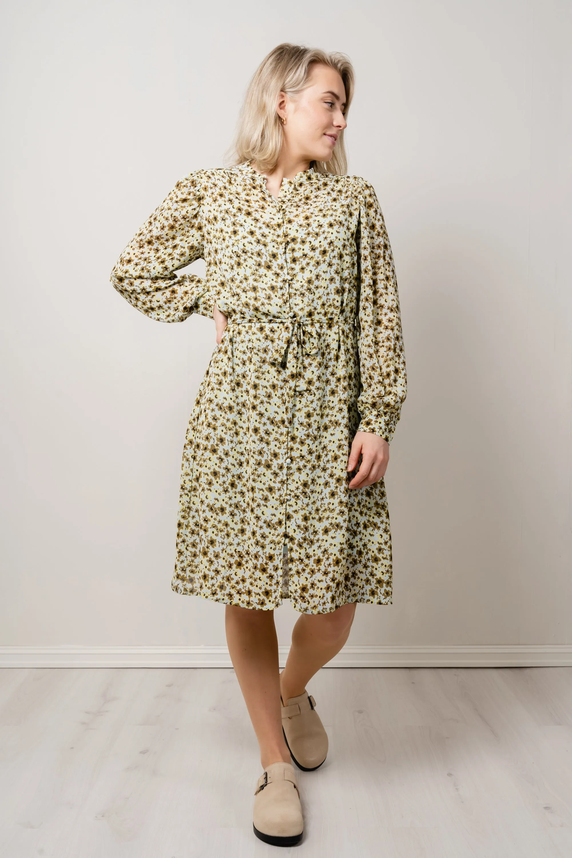 Adalia Rikkelie Shirt Dress - Green Flowers