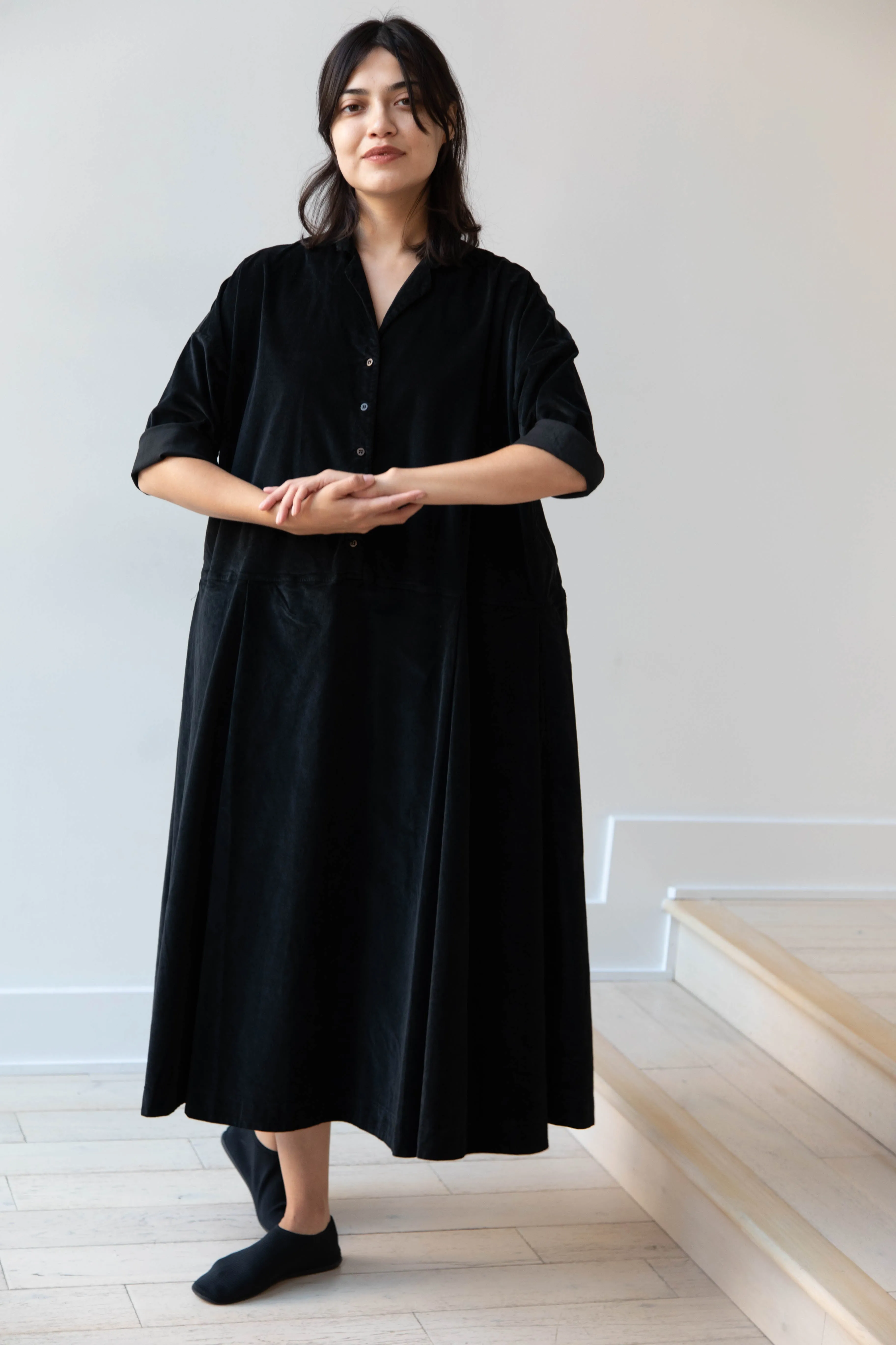 Album di Famiglia | Velvet Tailored Collar Dress in Black