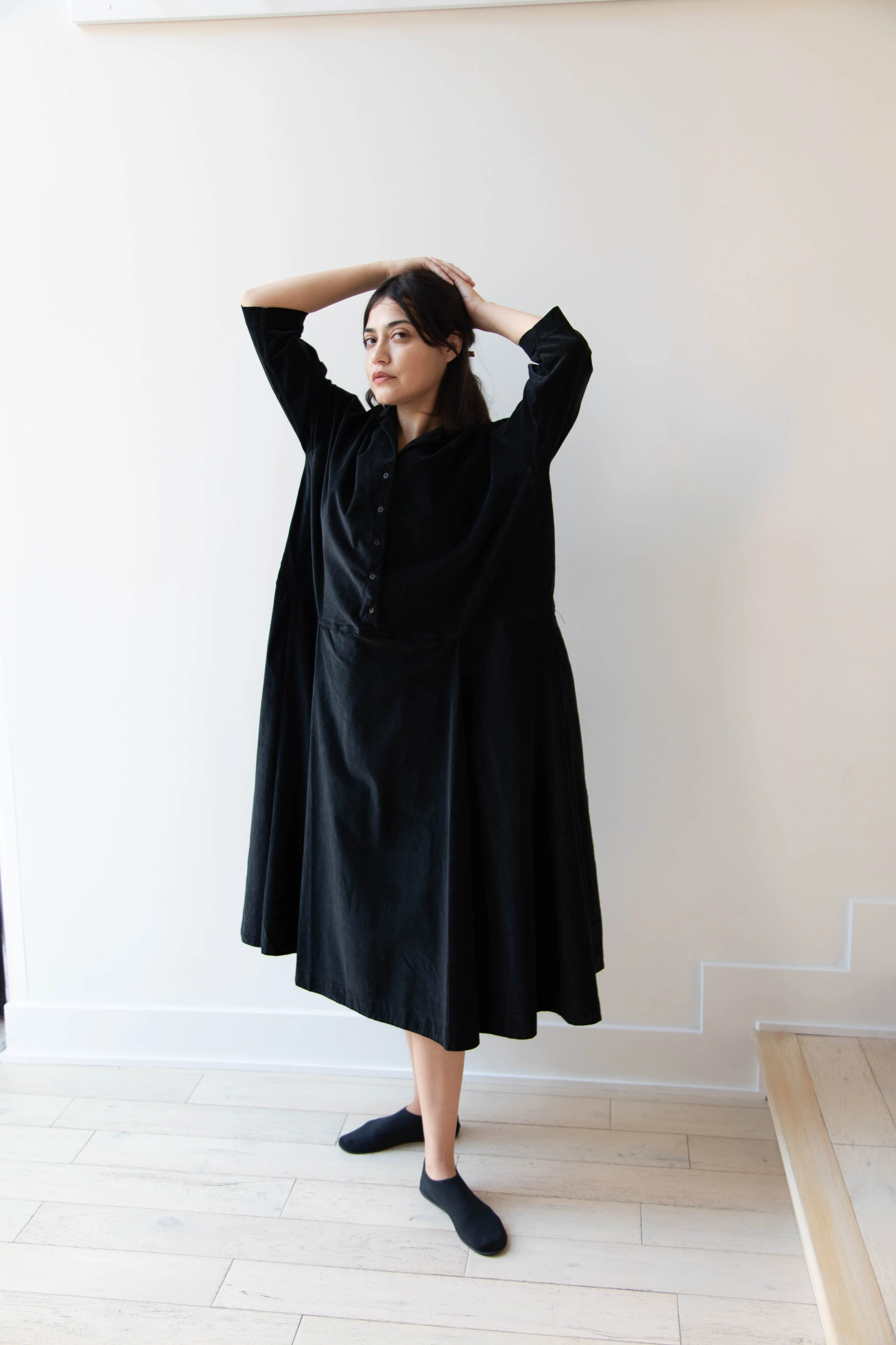 Album di Famiglia | Velvet Tailored Collar Dress in Black