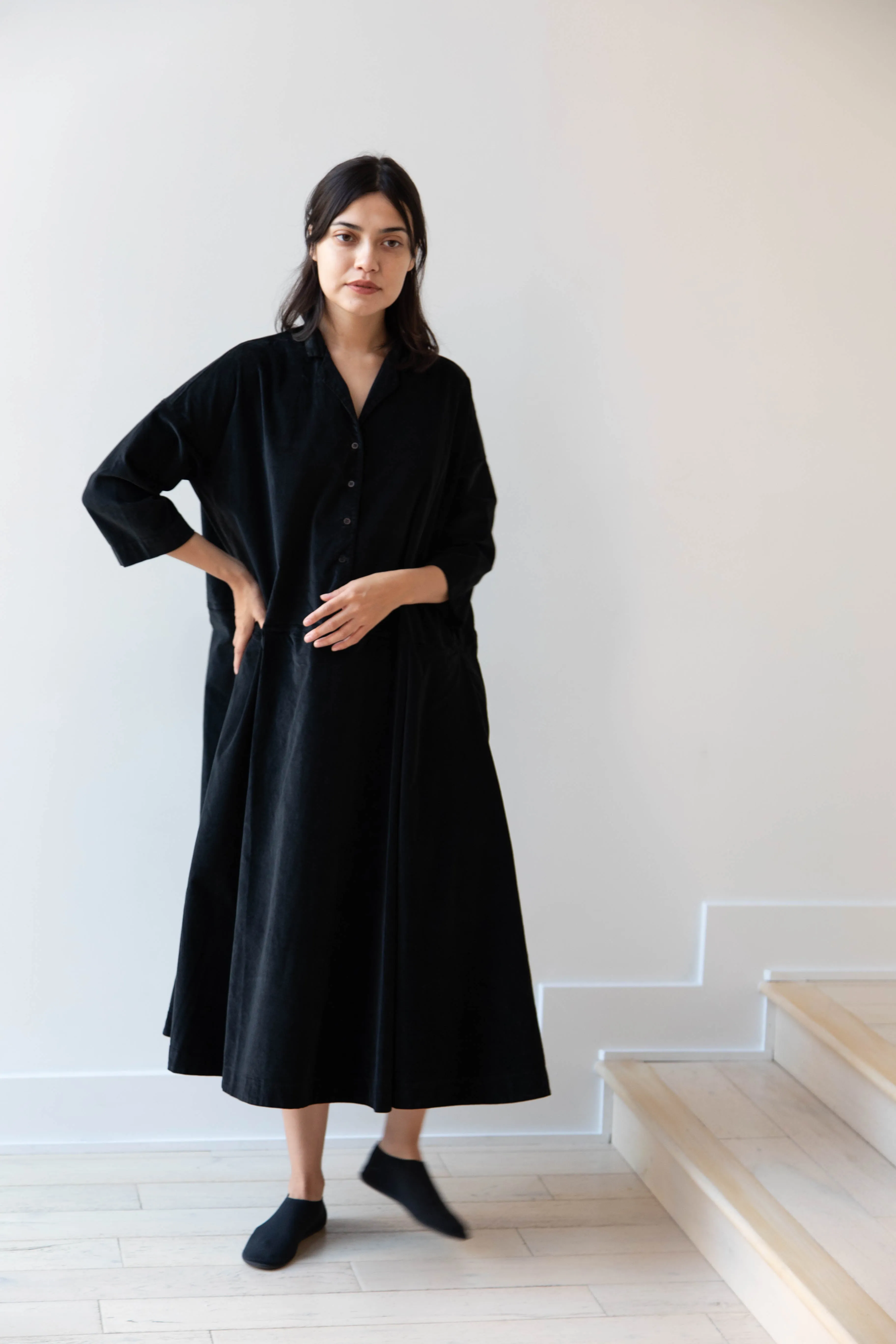 Album di Famiglia | Velvet Tailored Collar Dress in Black