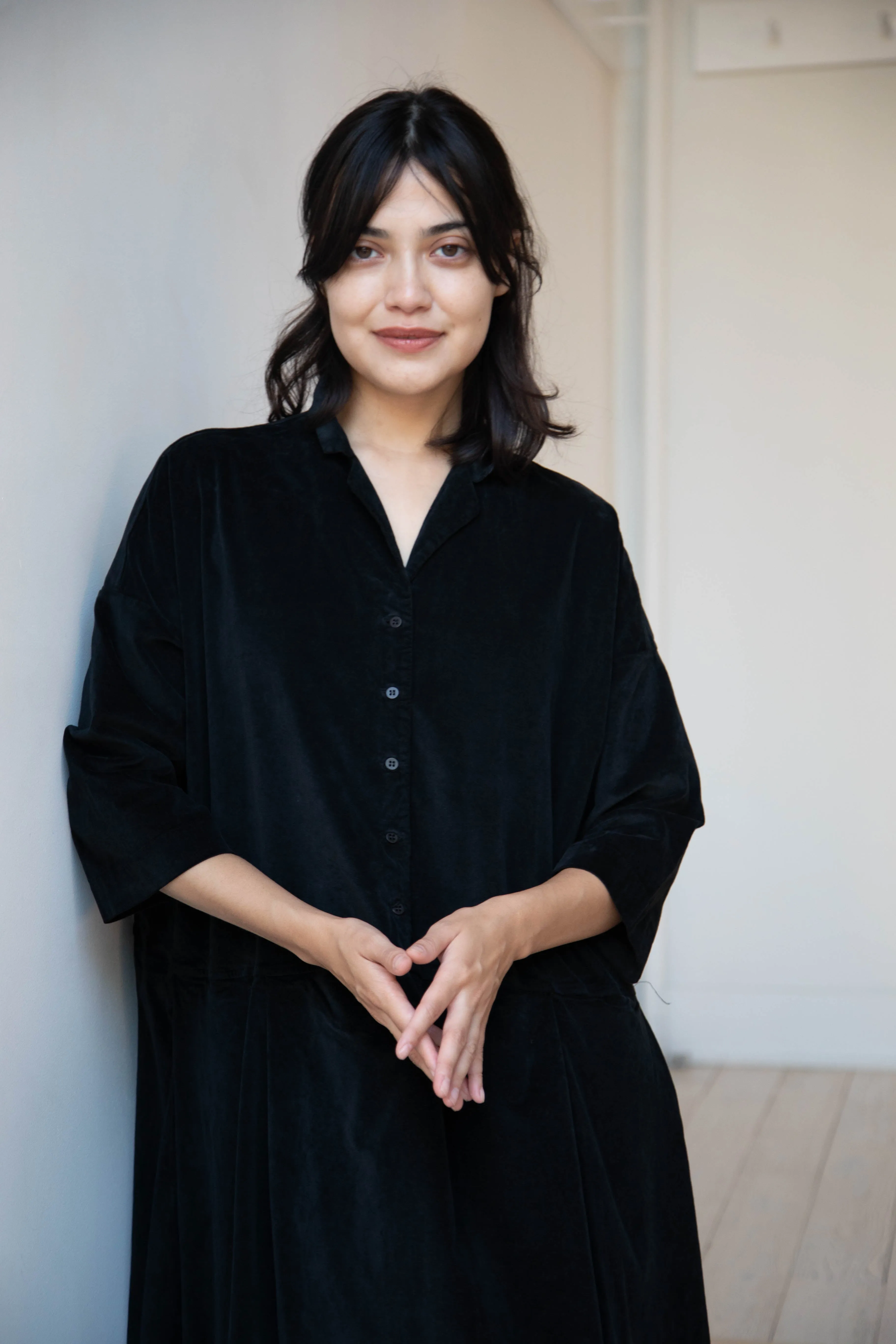 Album di Famiglia | Velvet Tailored Collar Dress in Black
