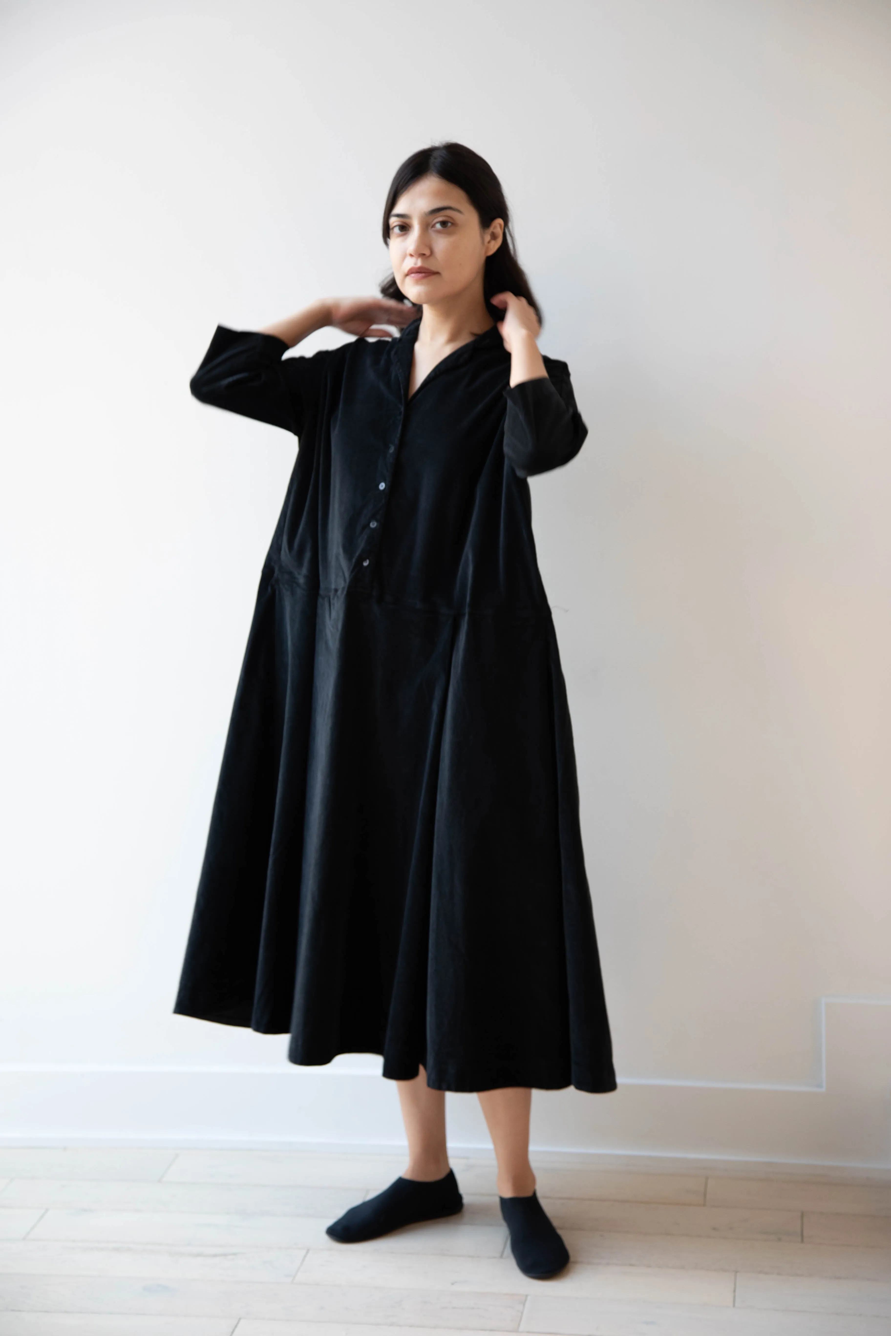 Album di Famiglia | Velvet Tailored Collar Dress in Black