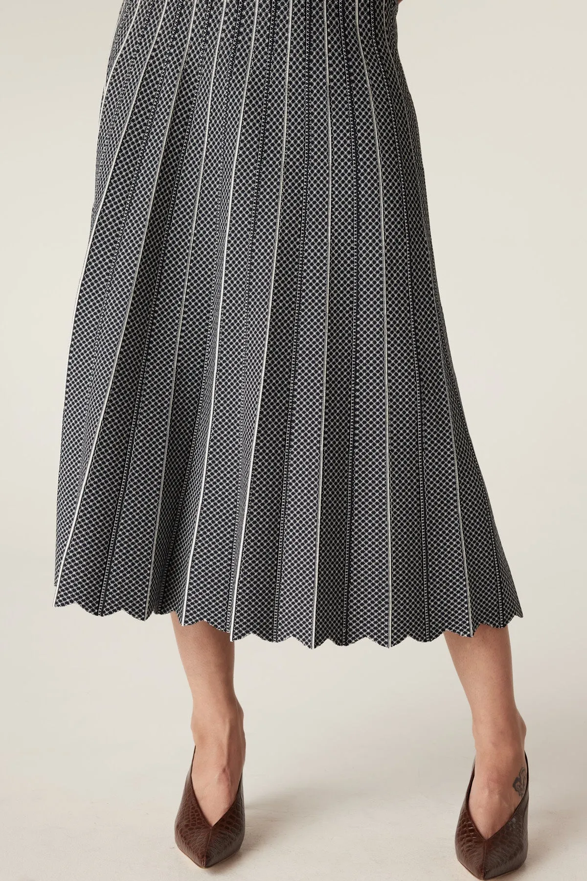 Astoria Crepe Skirt - Navy