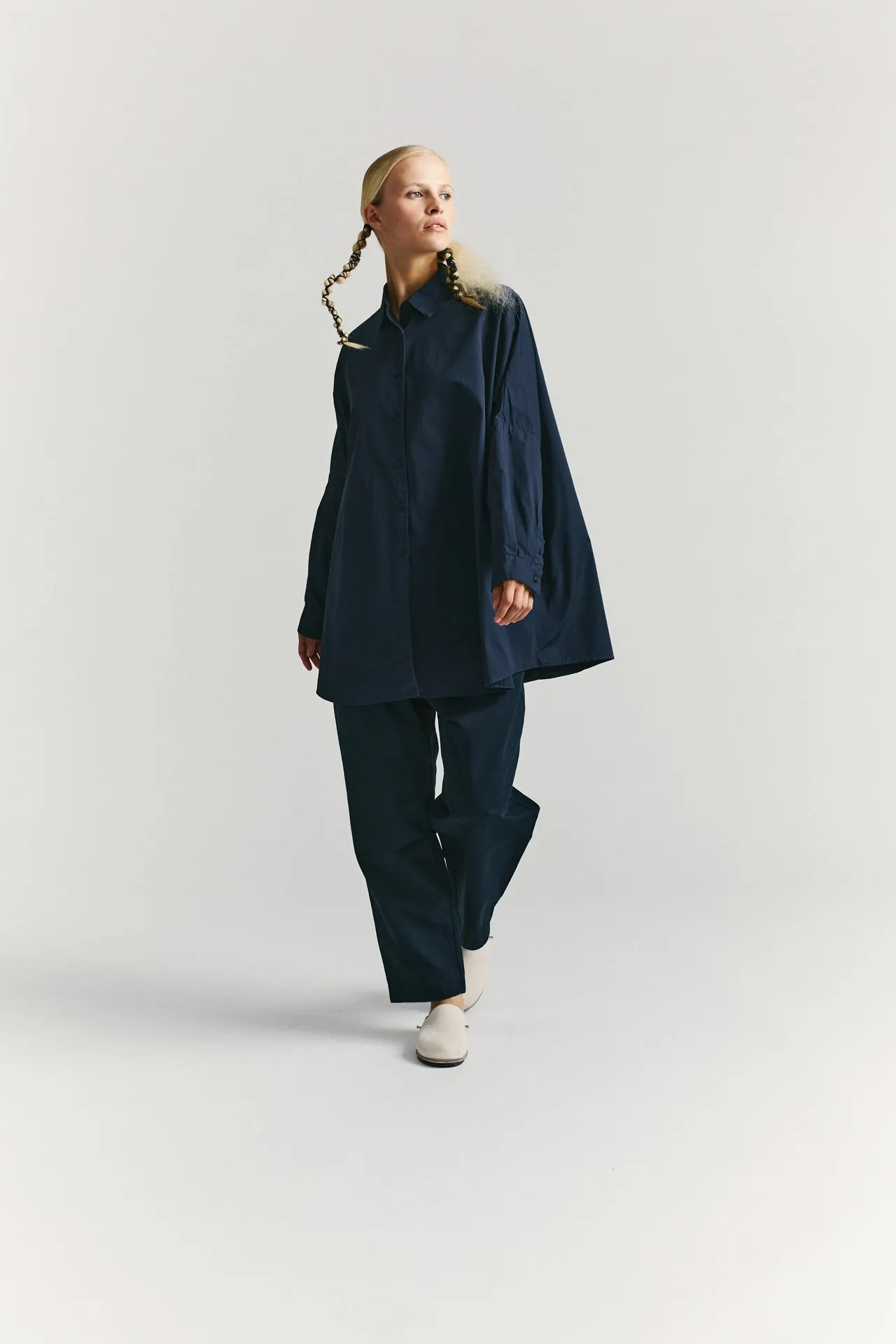 ATOMLESS LESS SHIRT - COT - NAVY