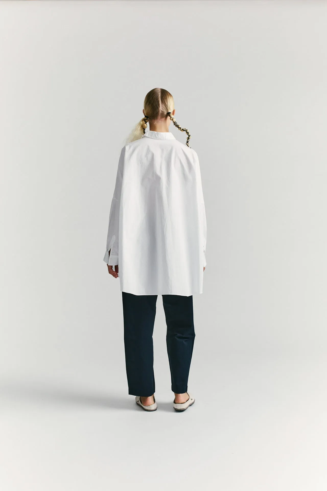 ATOMLESS LESS SHIRT - COT - WHITE