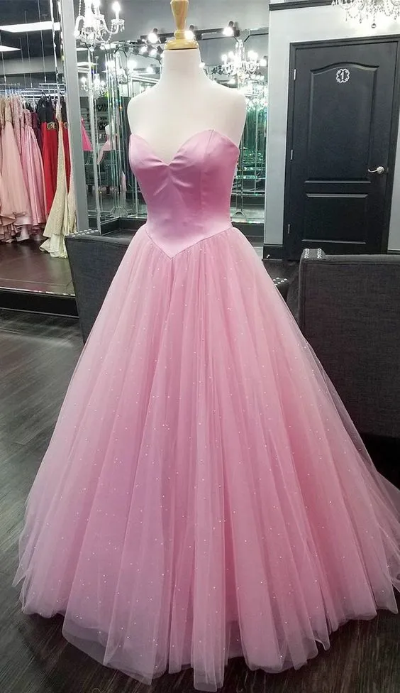 Ball Gown Sweetheart Neckline Prom Dress