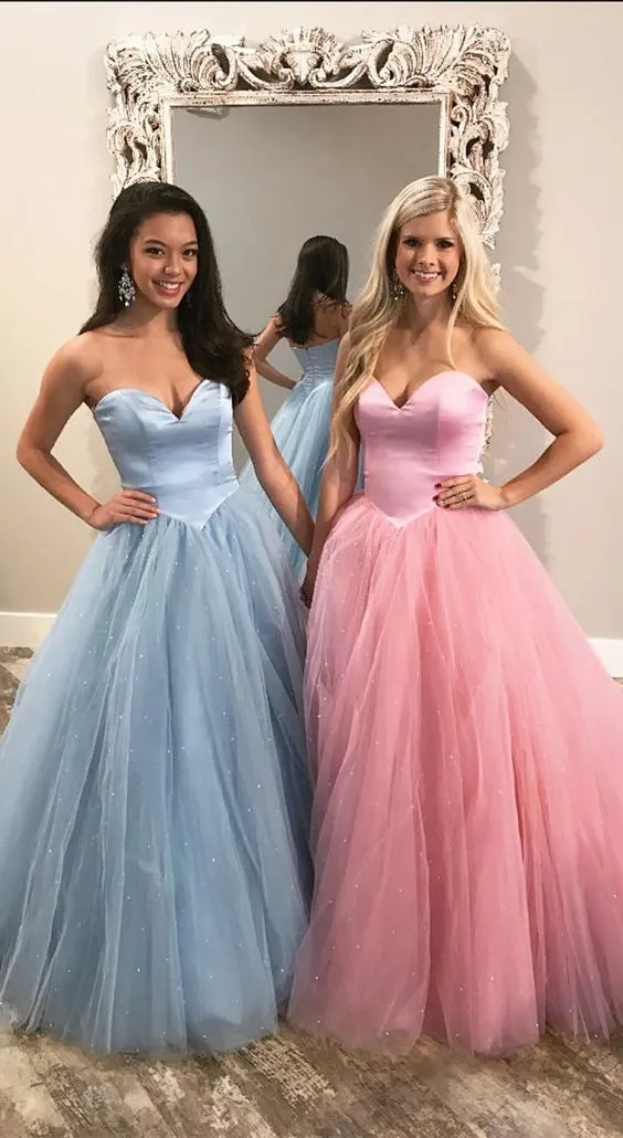 Ball Gown Sweetheart Neckline Prom Dress