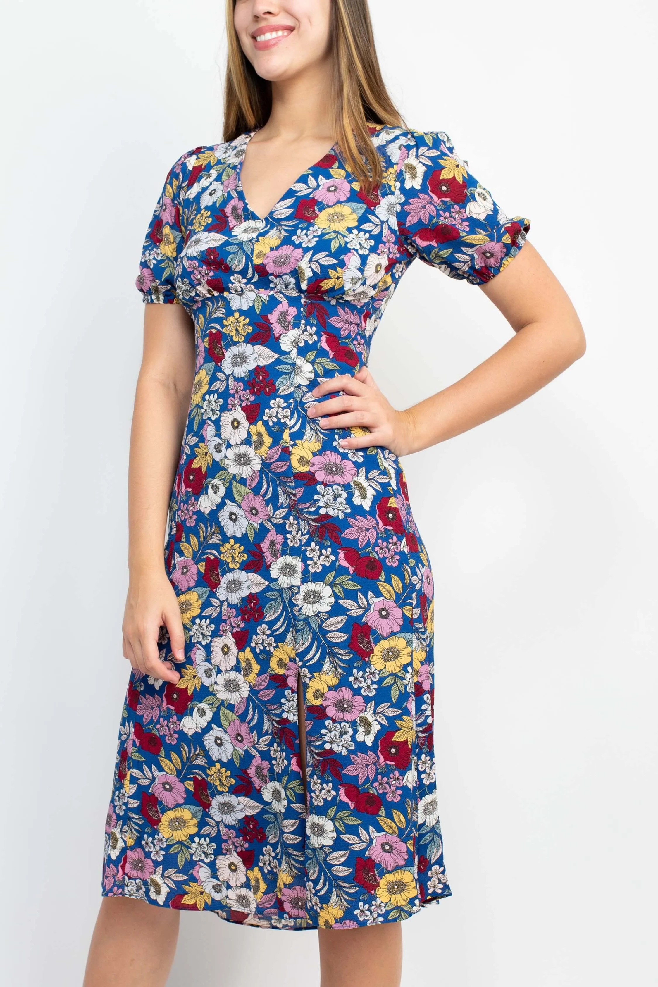 BCBG Generation V-Neck Short Sleeve Slit Front Floral Print Zipper Back Crepe Dress