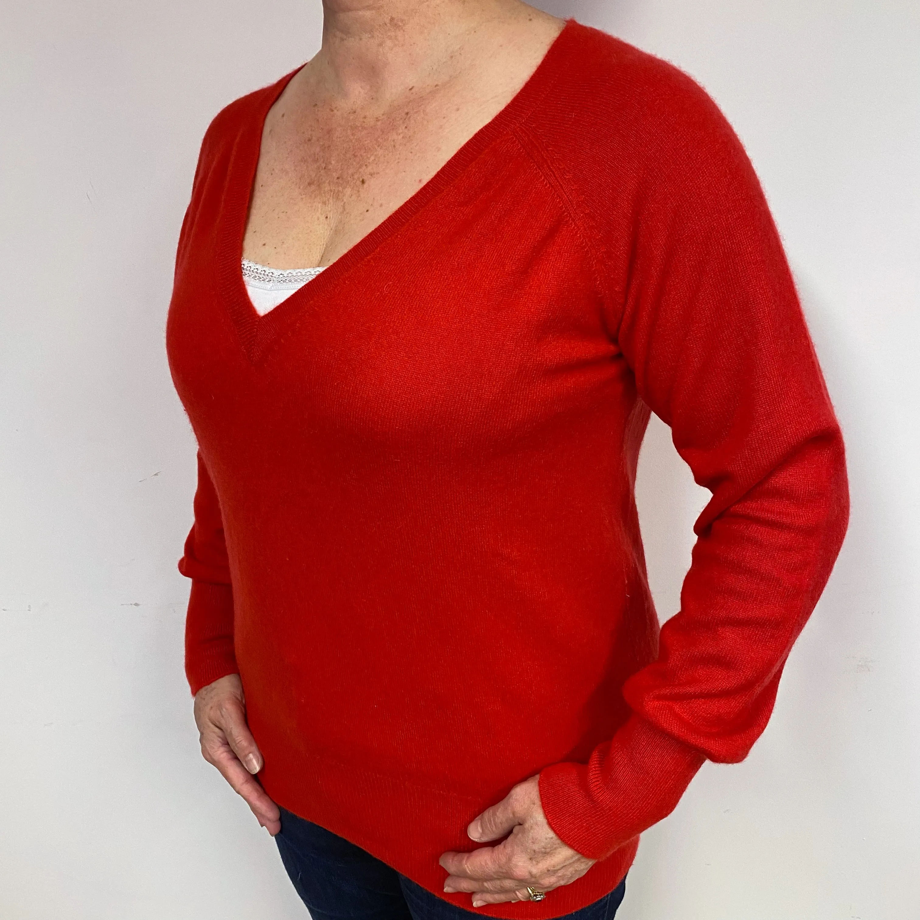 Berry Red Cashmere V-Neck Jumper Large
