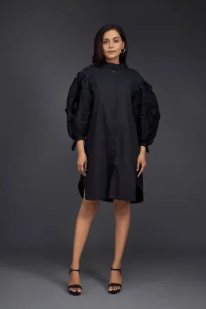 BLACK SHIRT DRESS  WITH PLEATED FRILL DETAILING ON SLEEVES