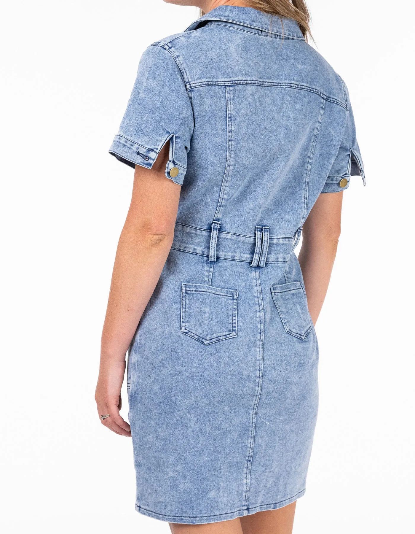Bray Button Down Short Sleeve Dress in Blue Denim
