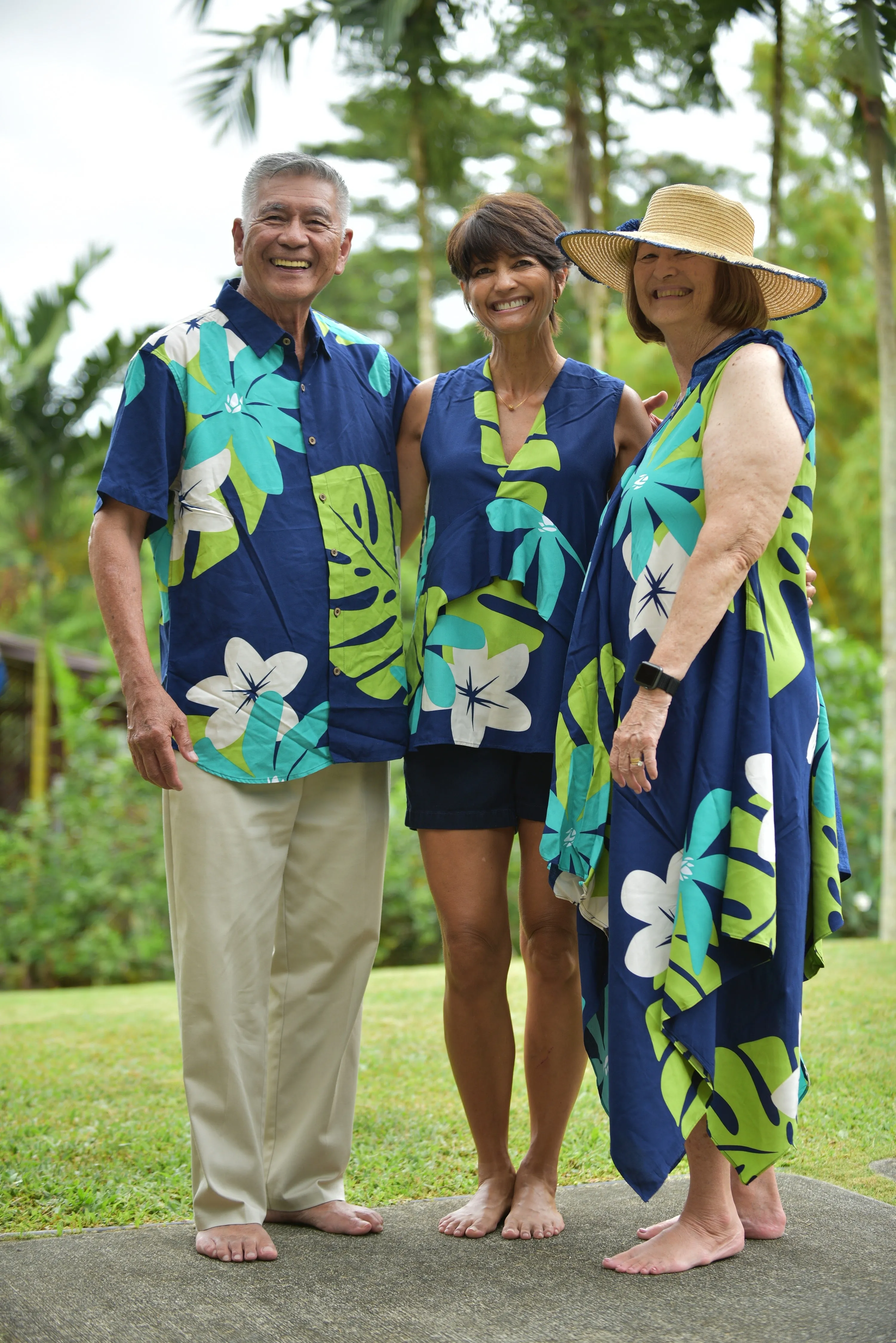 Cora Spearman Hawaii WOMENS Mod Aloha Navy Handkerchief Dress