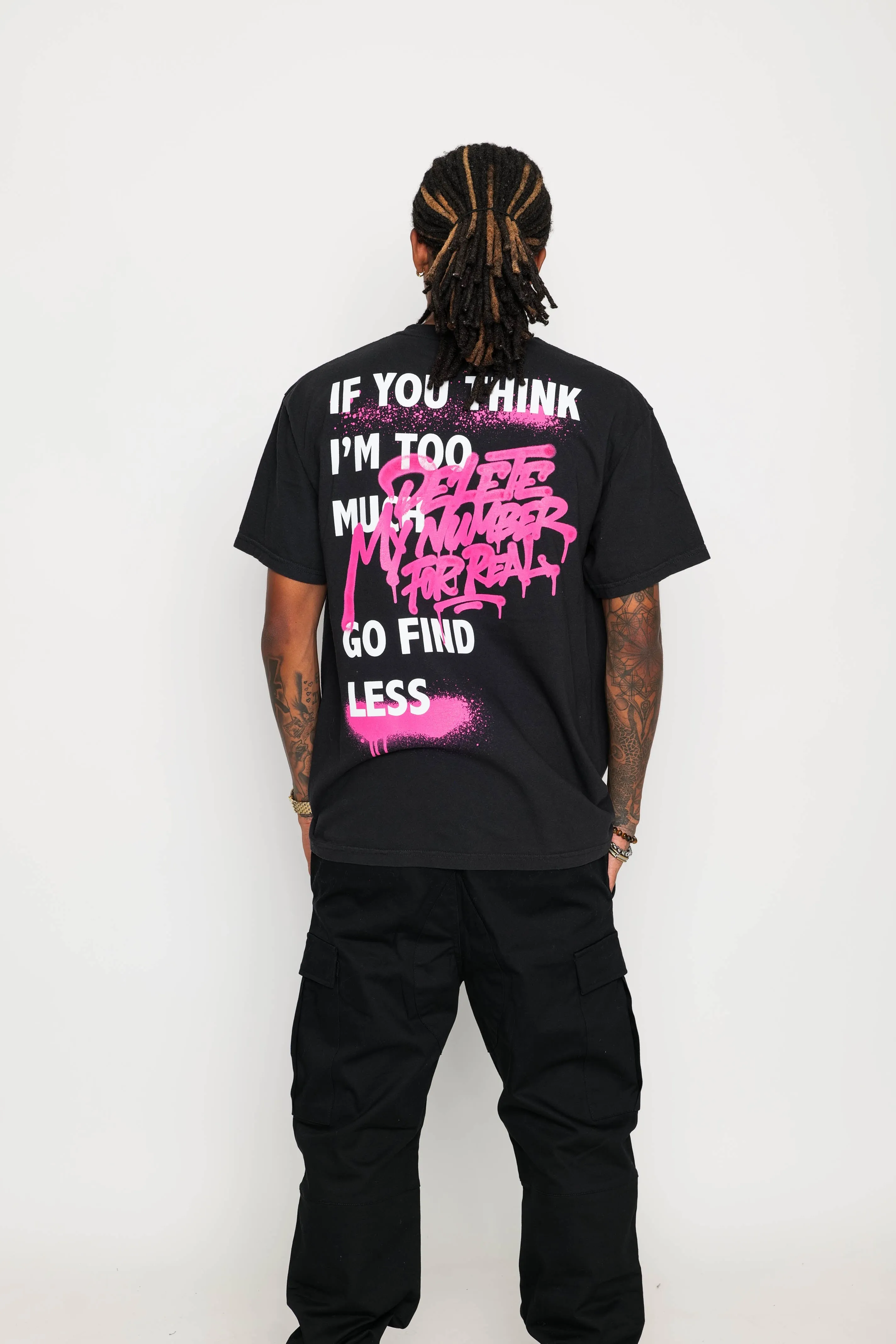 Find Less Tee Black