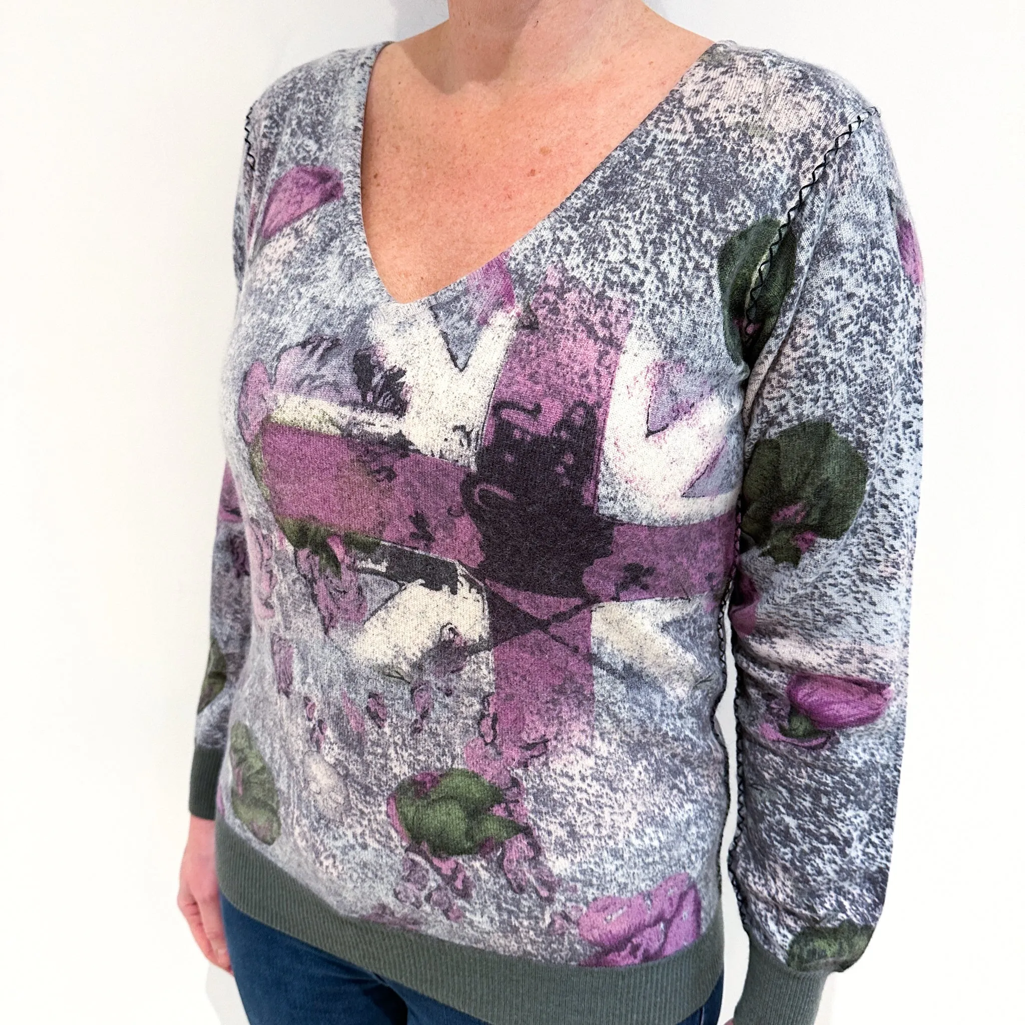 Grey and Loganberry Abstract V-Neck Jumper Large