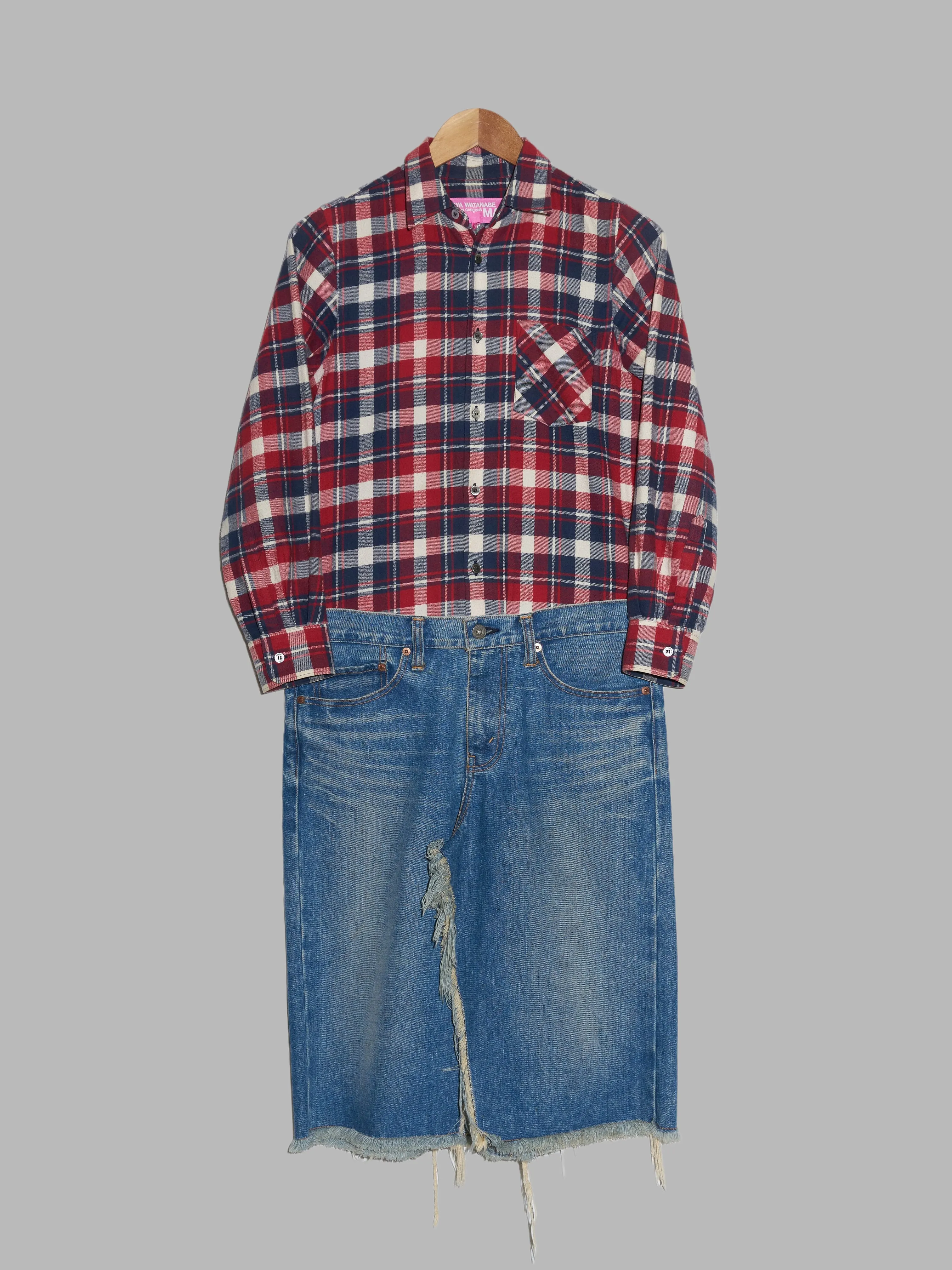 Junya Watanabe Man Pink 2003 red shirt and denim skirt dress - S