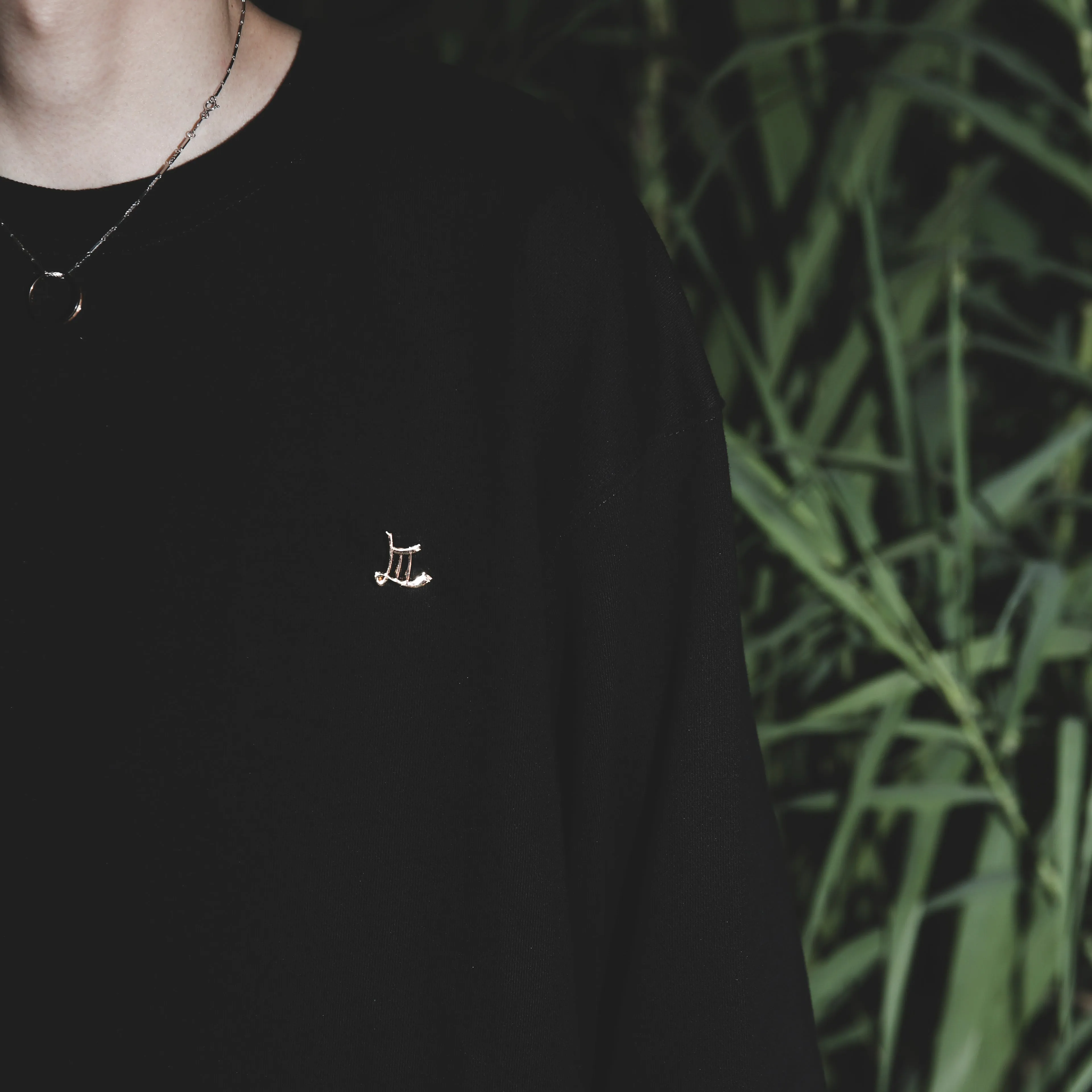 Le Trio Terre Aesthetic Formula Sweatshirt/T-shirt