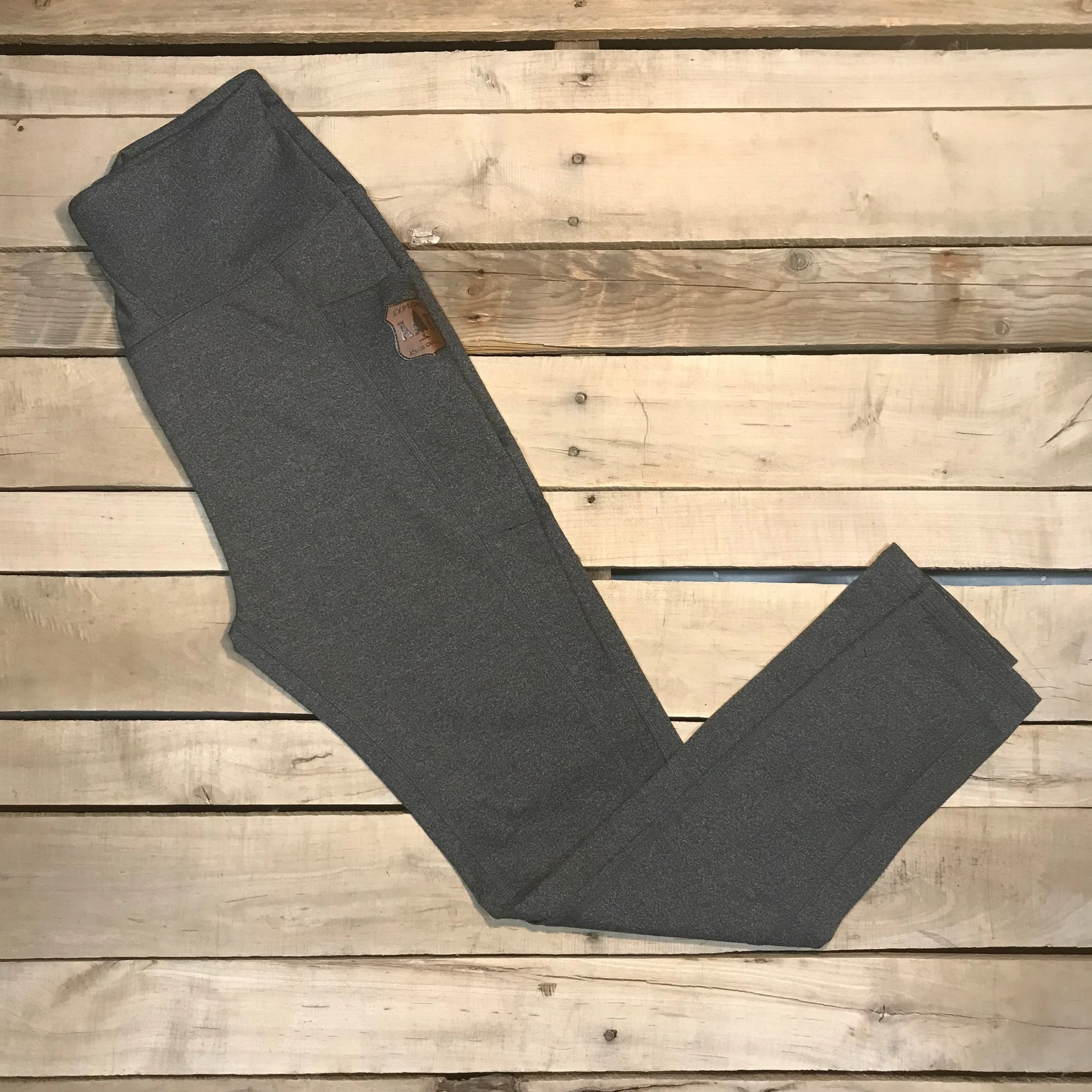 Leather Shield Patch Colored Leggings