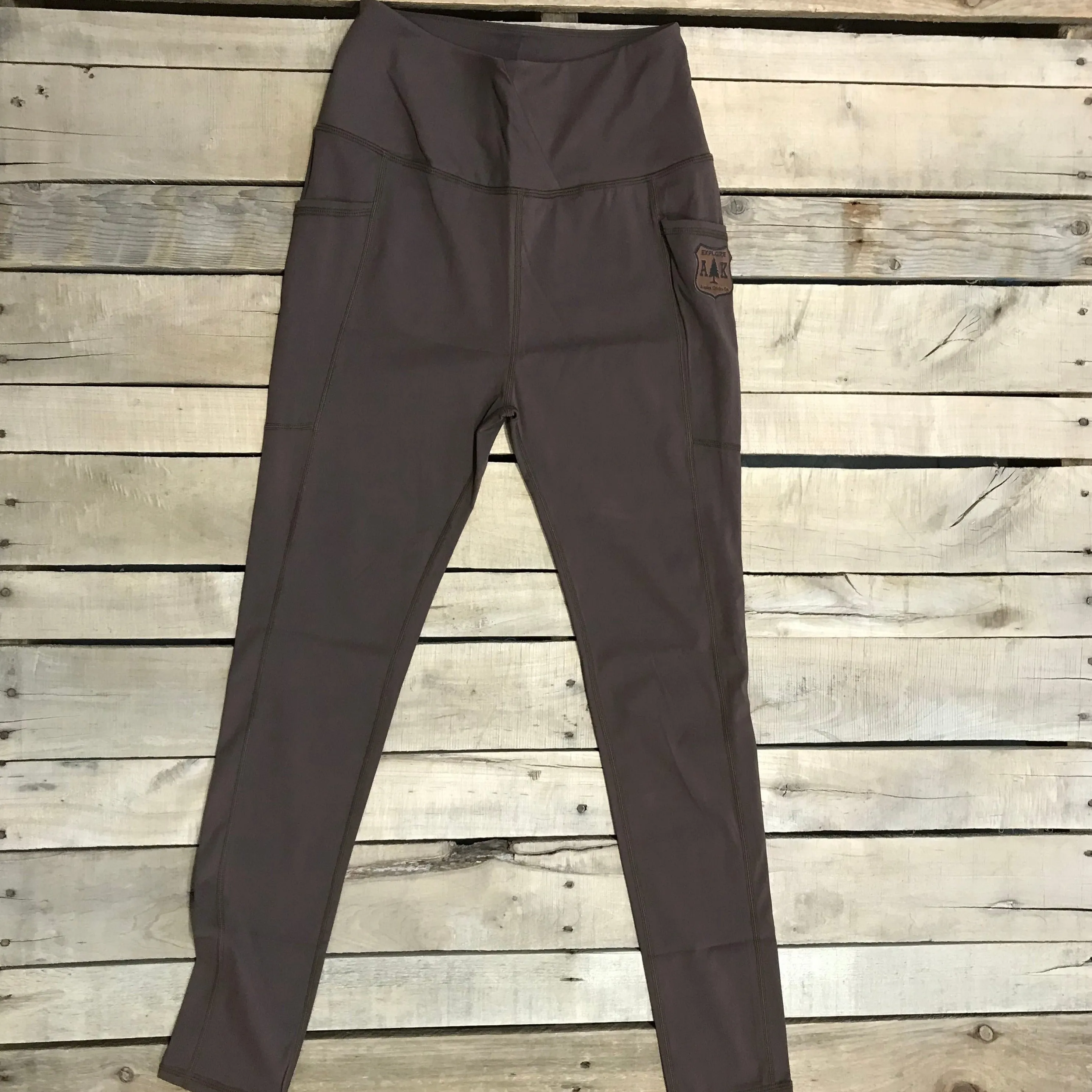 Leather Shield Patch Colored Leggings
