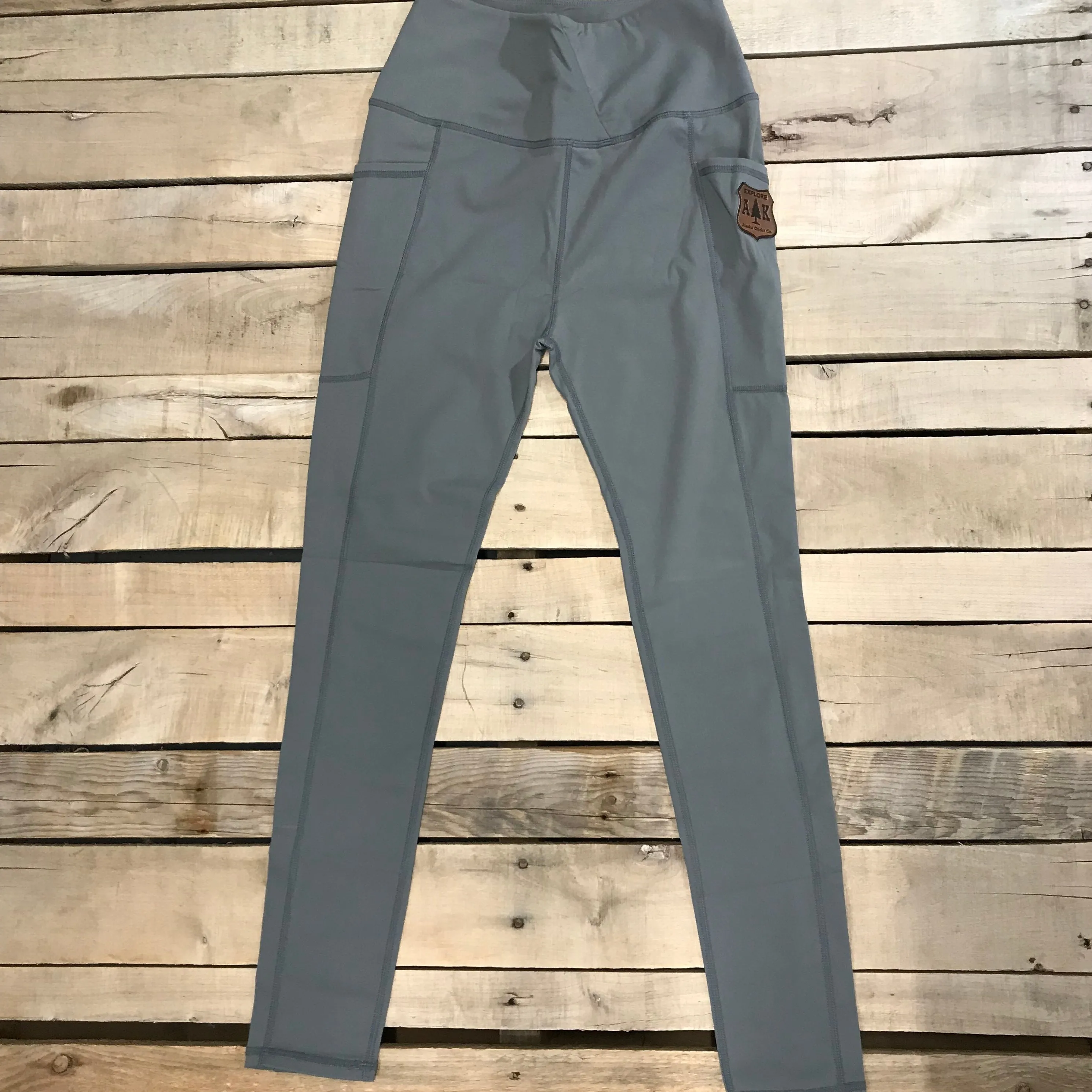 Leather Shield Patch Colored Leggings