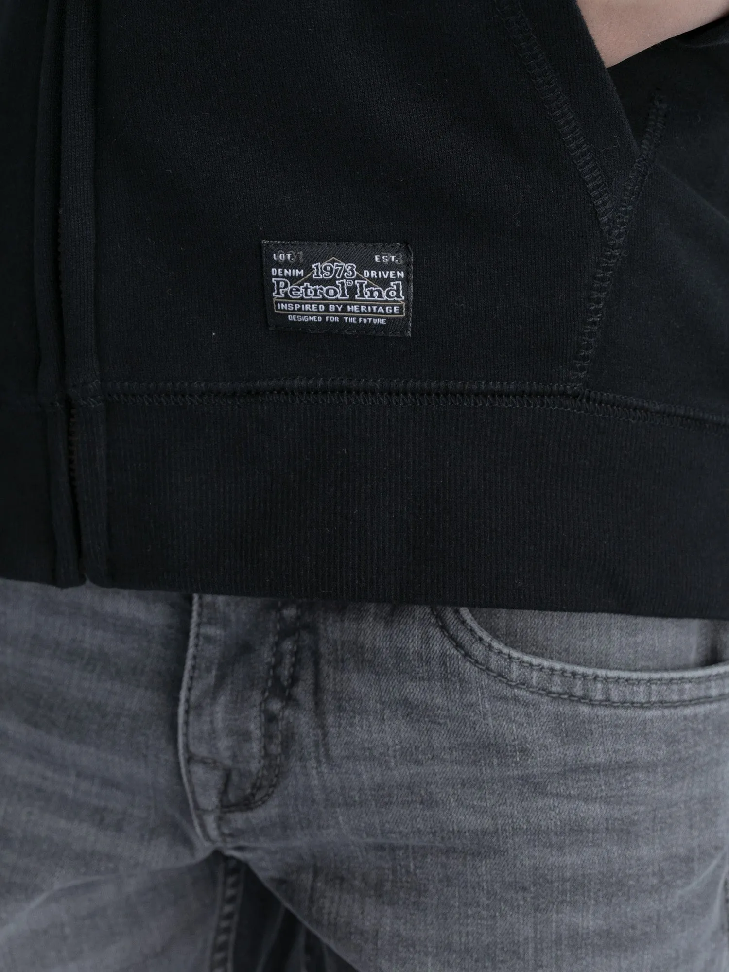 Logo Cardigan Choteau