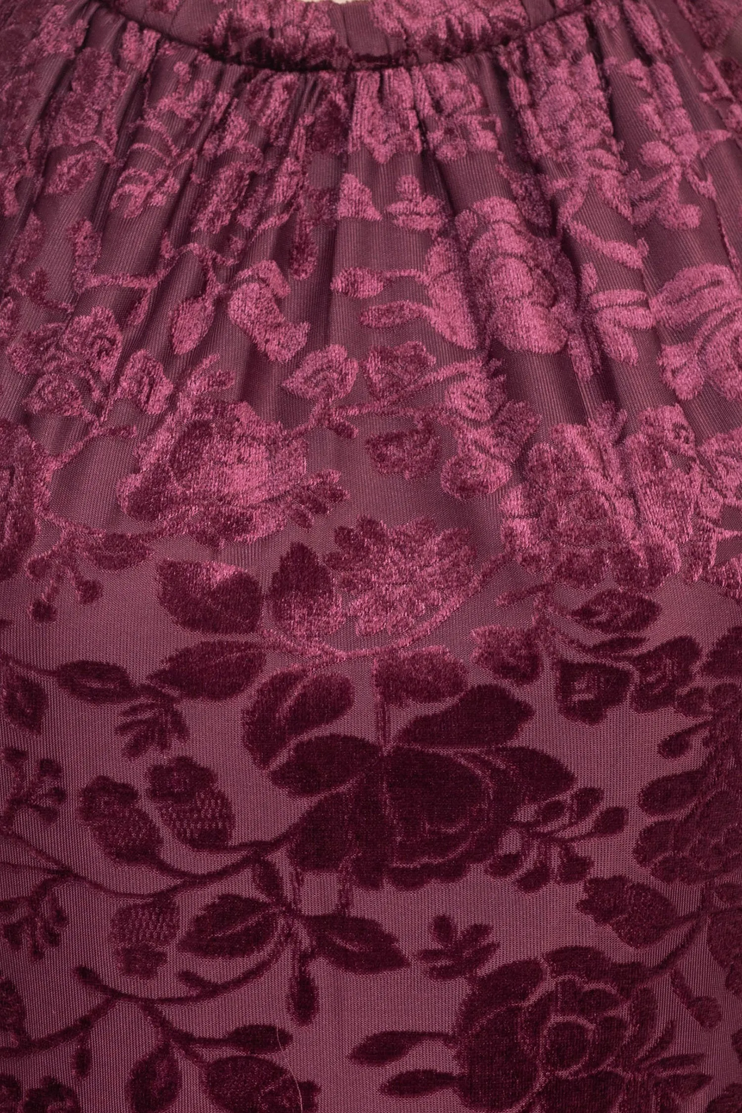 London Times Boat Neck Short Bishop Sleeves Over the Knee Velvet Dress