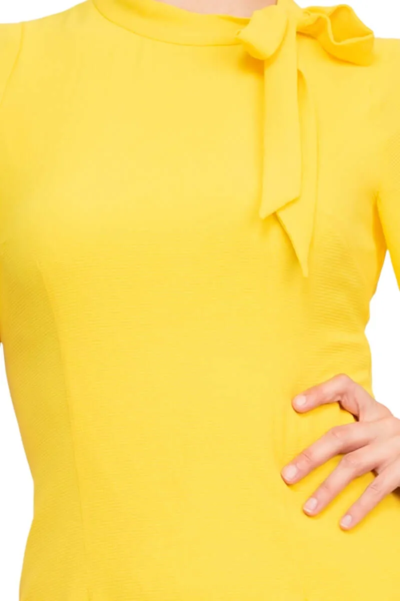 Maggy London Tie Neck Short Sleeve Ruffled Hem Solid Crepe Dress