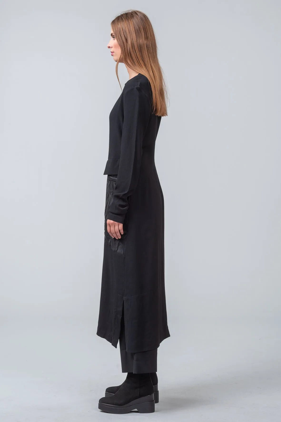 OFFSET DRESS - black - Sample