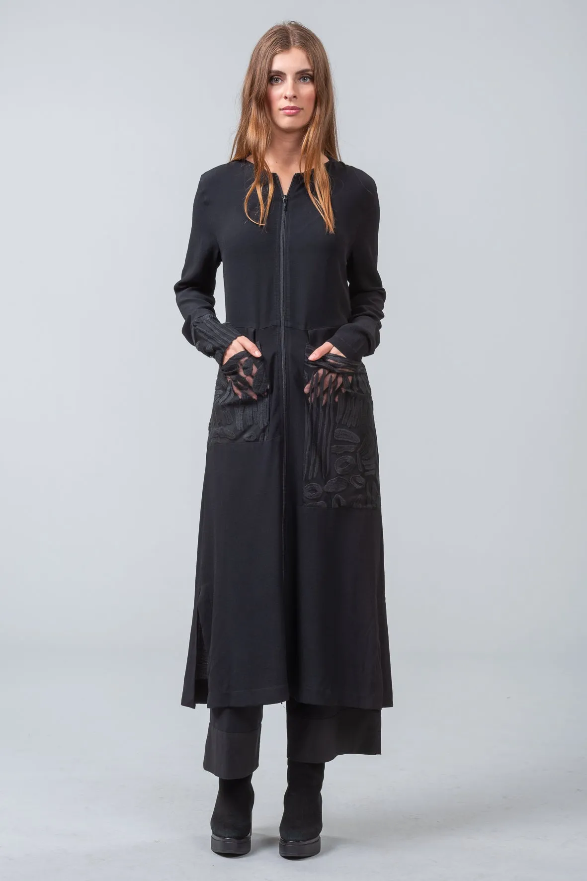 OFFSET DRESS - black - Sample