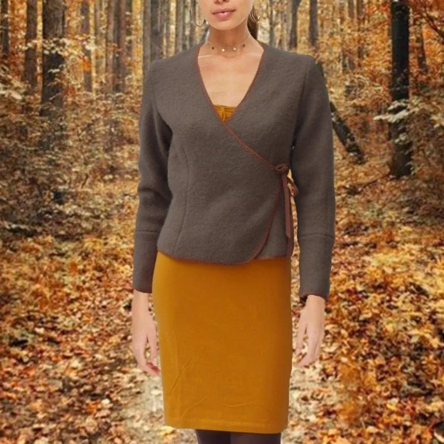 overslag vest van gekookte wol, boiled wool wrap cardigan