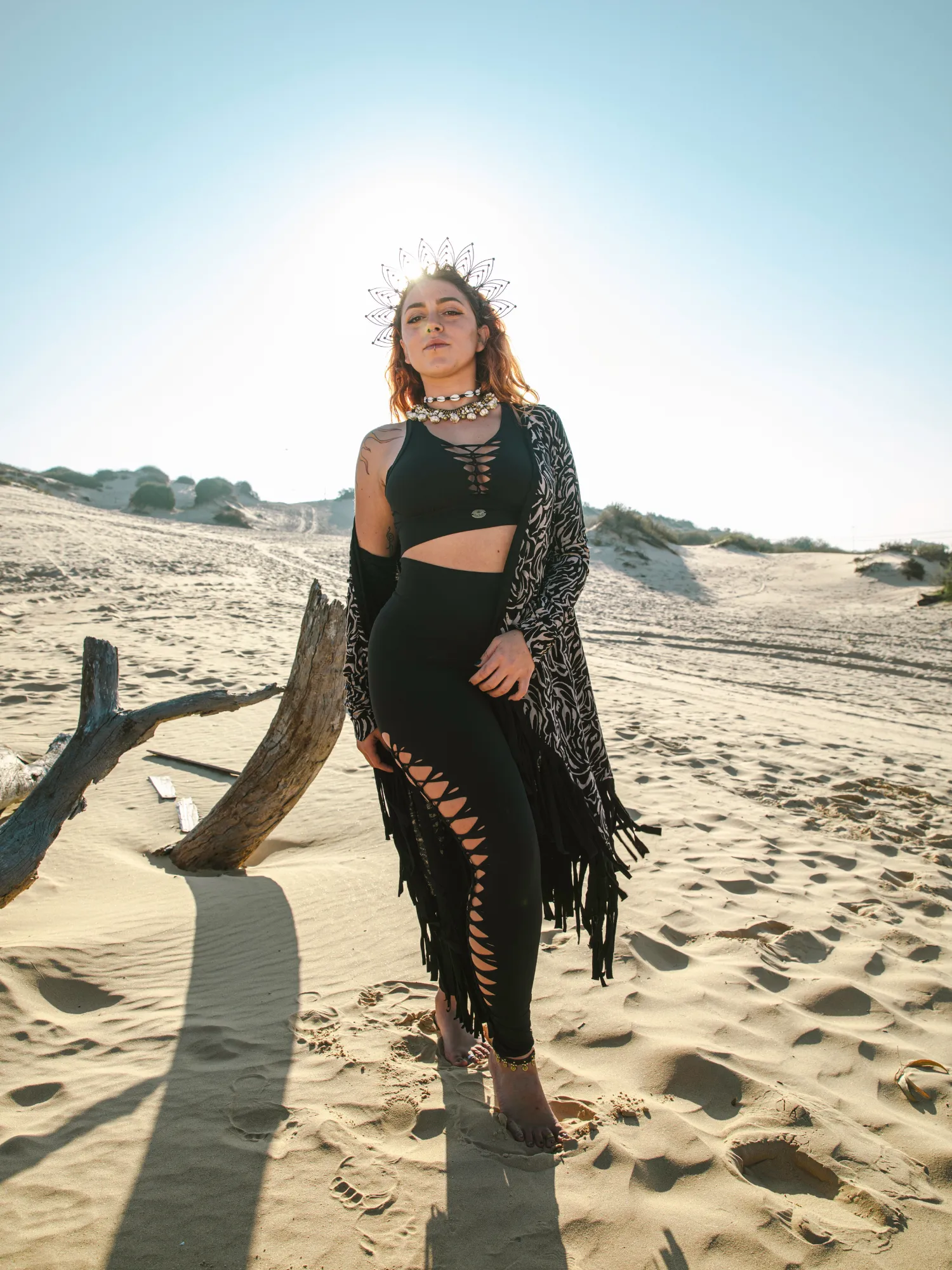Plus Size - Cardigan in Black and White Print Decorated with Black Fringe