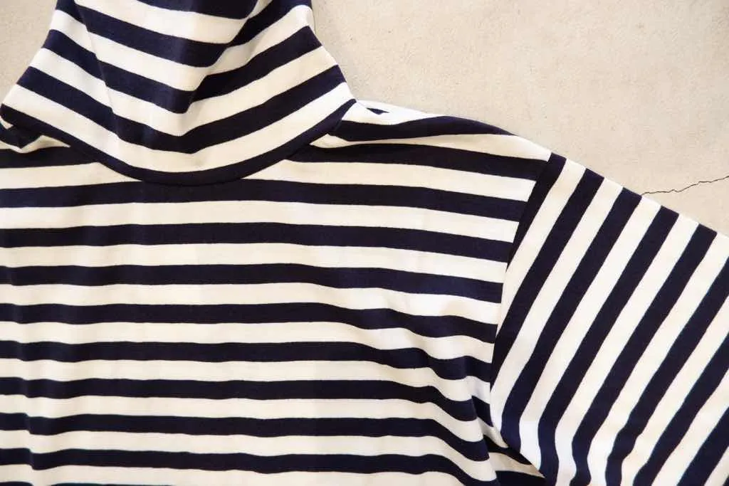 SALE<30%OFF> DRESS  / Border Turtleneck