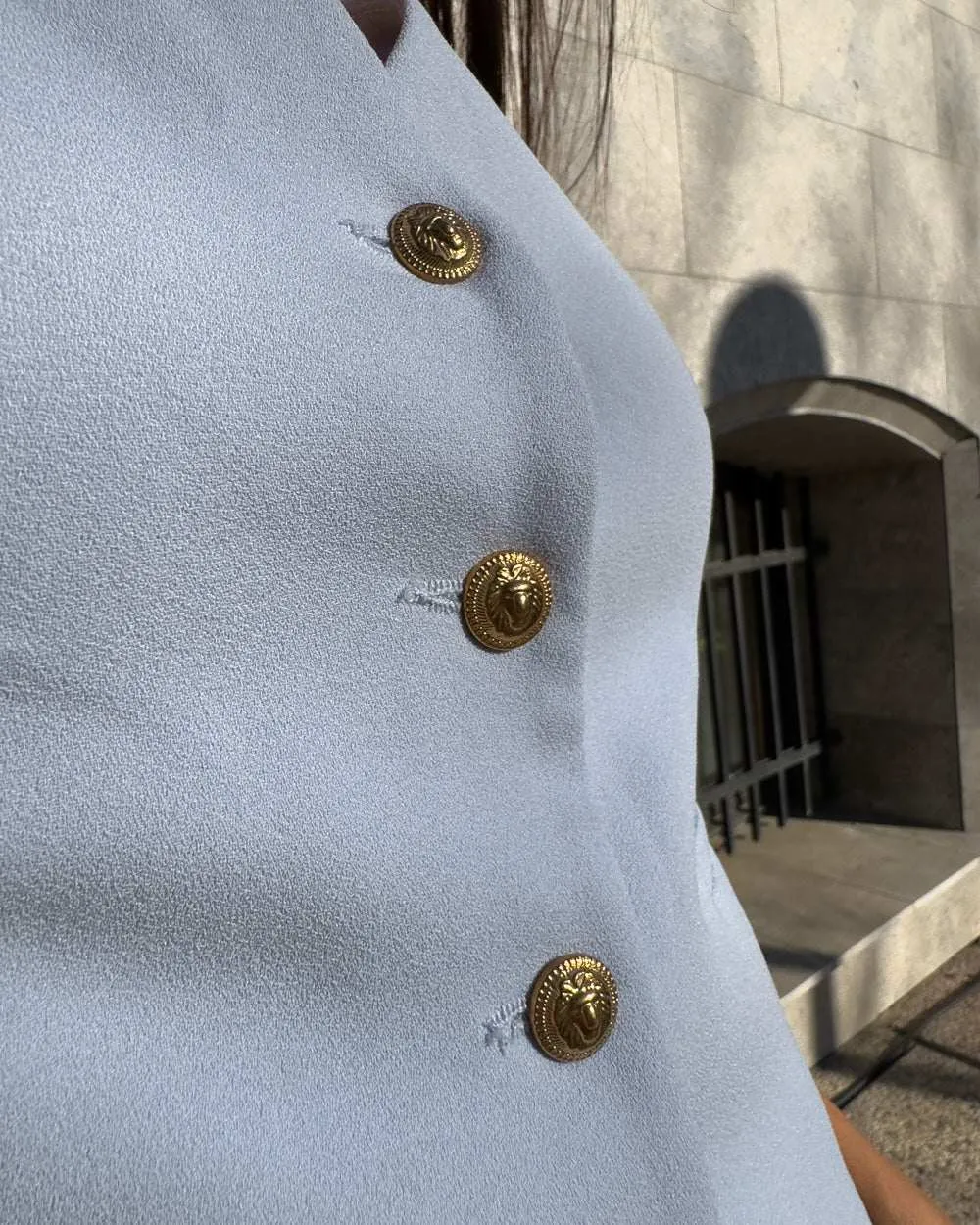 Vesta de dama cu croi cambrat