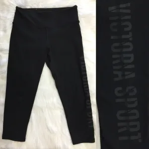 Victoria Sport Matte Leggings