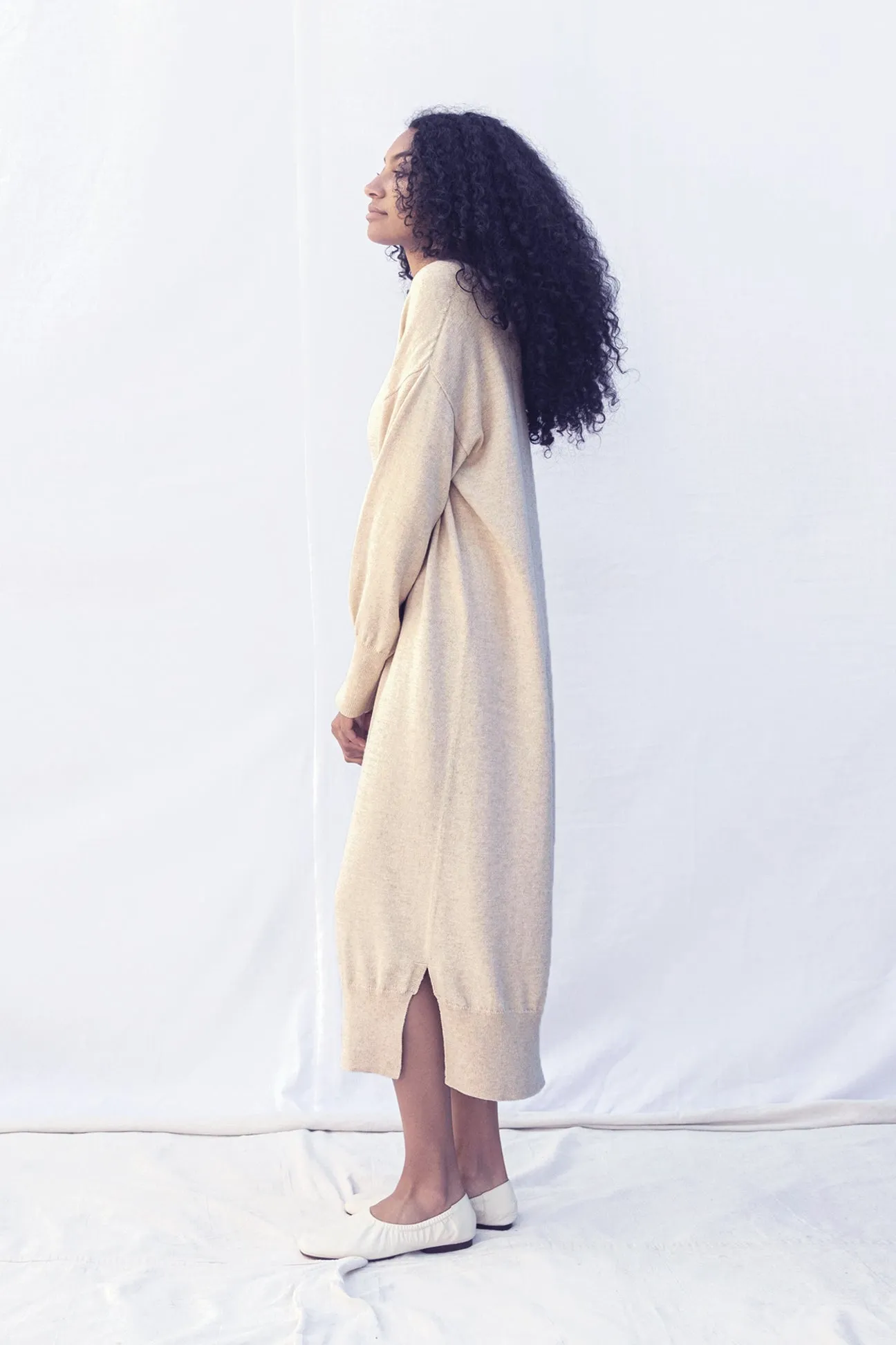 Wide V-neck sweater dress in oatmeal