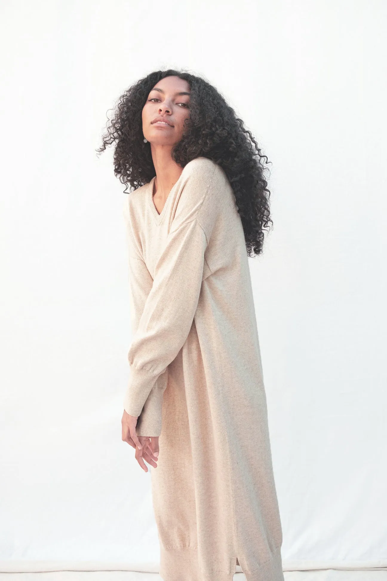 Wide V-neck sweater dress in oatmeal