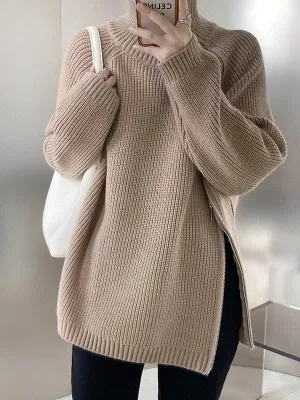 Women's Oversized Turtleneck Jumper with Side Zipper | Ideal for Autumn/Winter
