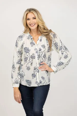 XiRENA Evan Shirt in Cream Pom